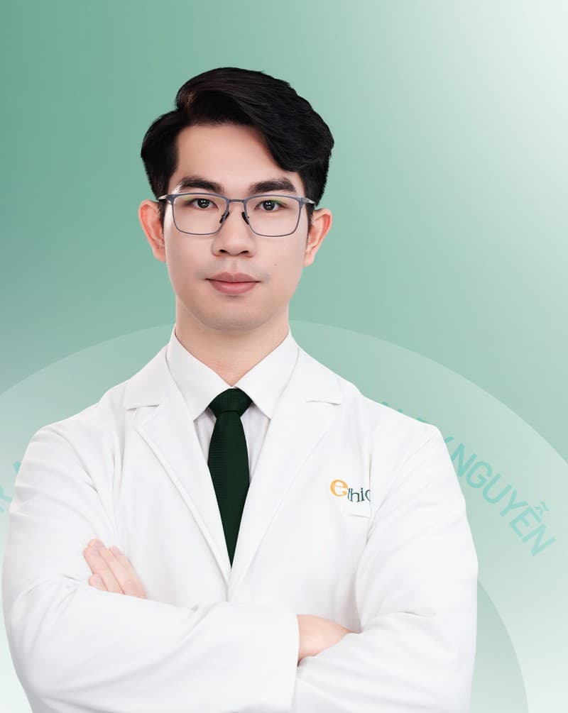 Dr Alex Nguyễn